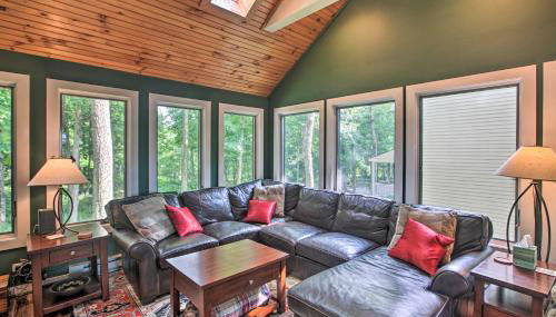 Cozy Wintergreen Resort Escape Near Leaf Peeping! - Foto 2