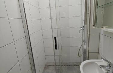 Spacious Worker Apartments with Rooftop Terrace - Up to 21 Guests - Foto 20