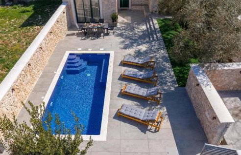 Beautiful Home In Poljaci - Foto 12