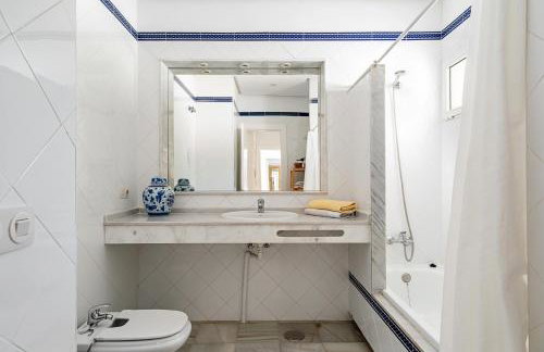 Villa Con Encanto Cerca De La Playa - Photo 22