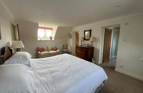 Trinity House - Photo 15