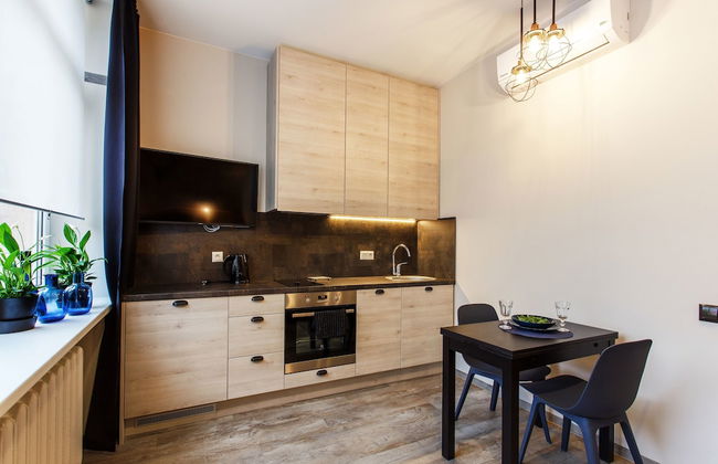 Old Town Trio Apartments - Photo 8