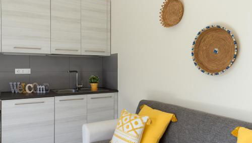 1 - Villa Is Orrosas - Lucia's Apartments - Sa Crai Apartments Sardinian Experience - Photo 4, stove