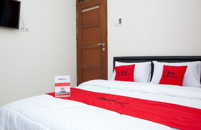 RedDoorz @ Pasir Luyu Buahbatu - Foto 8