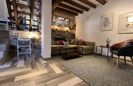 Cozy Galician Stone Farmhouse with Fireplaces and Pool - Foto 3