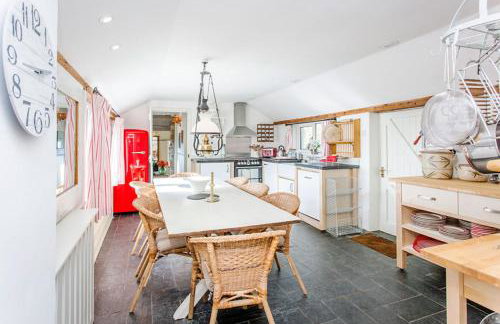 Sheldrake Beach Villa Sea-views Large Garden - Photo 24