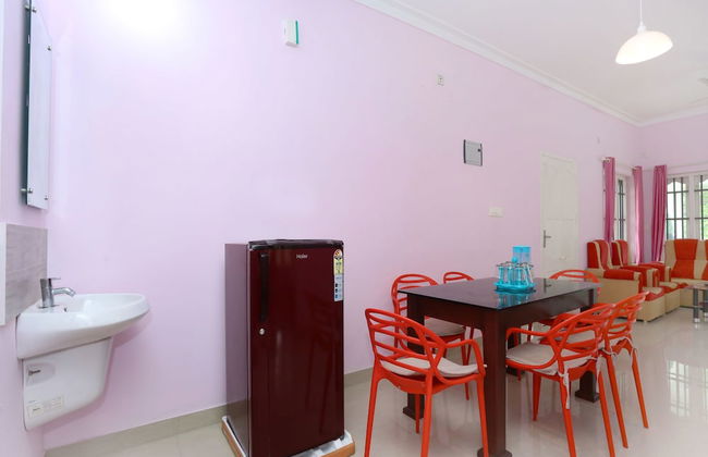 OYO 15916 Home Cozy 2BHK Kalpetta - Foto 12