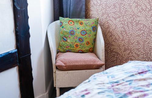 #54 The Balti Cottage Apartment - Sleeps 5 - Close to Kingsbury Water Park - " Perfect for Contractors and Families - Free parking" - Foto 20