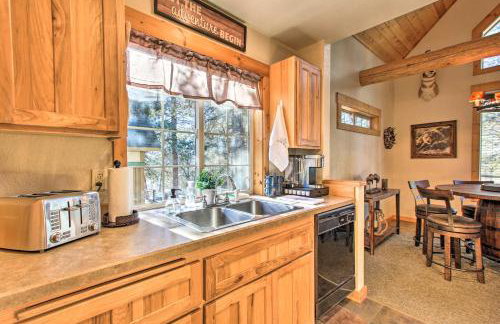 Klamath Falls Cabin Retreat with Deck and Grill! - Foto 11