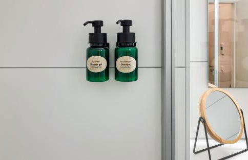 WiLUKA Penthouse mit großer Dachterasse -highspeed Wifi- 24Std Check-In -nachhaltig eingerichtet- Netflix - Photo 31