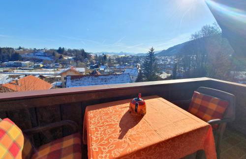 Haus Hindelang - 2 FeWos mit Zugspitzblick, inkl Königscard, gratis Parken & WLAN, Self Check-In, 5 Minuten ins Zentrum - Foto 13