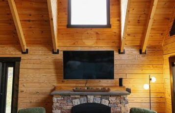 Arch Fun Cabin - Modern Cabin with Hot Tub, Games & Views - Foto 21