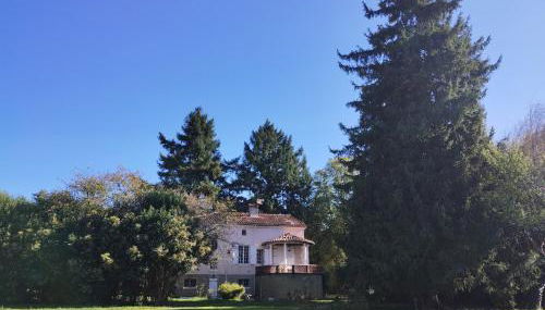 Skycircuitvilla - 4 star villa with 8 bedrooms, pool and 3000m2 grounds - Foto 4, Garden view