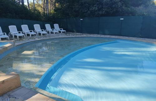 STUDIO RDJ TERRASSE PISCINE SANARY SUR MER - Foto 17