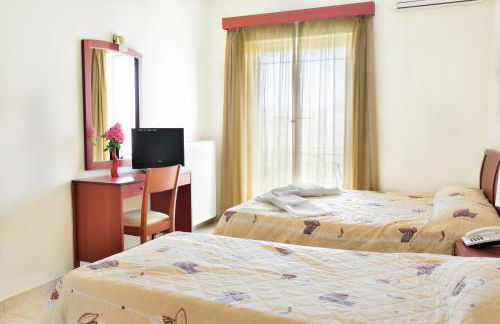 Evia Studios - Photo 28