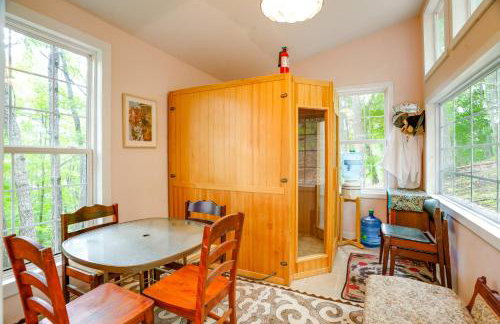 Pet-Friendly Mathias Cabin Near Hunting and Fishing! - Foto 24