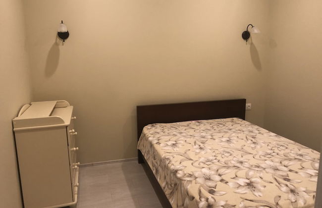 Clever House Apartments - Photo 32