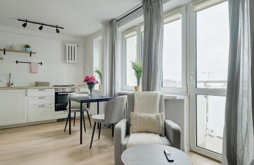 Urban Oasis Private Apartment with Palace of Culture View - Foto 14