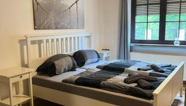 Gemütliche EG-FeWo im Haus zur Vulkaneifel in Brohl - Foto 2