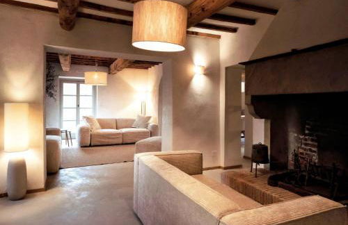 Villa in Tuscany with Heated Pool & Sports Court - Foto 17