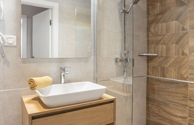 K46 Residence - Photo 55