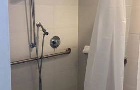 Contemporary Beach Retreat, Sleek Design & Full Kitchen -A - Foto 4