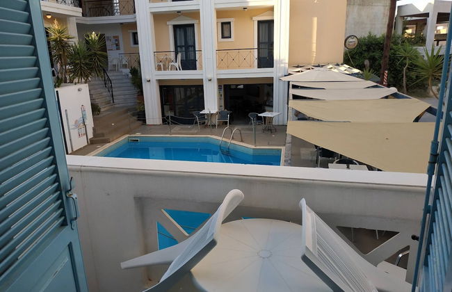 Small Apartment For 3 Pers 70meters From The Beach - Photo 19