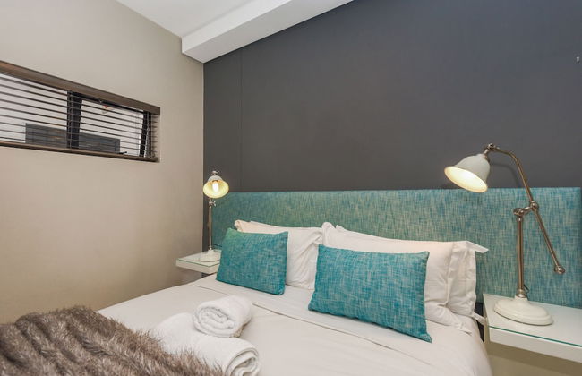 Easy Stay - The Vantage - Photo 29