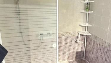 Jolie maison bretonne à 2 pas de Lannion et des plages - Photo 2, Shower