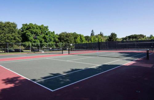 *DESIGNER East Bay Remodel Home* - Foto 18