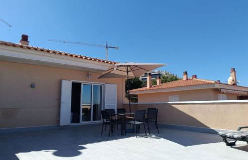 Casa con cálida terraza y piscina R76 by Novadesta - Foto 5