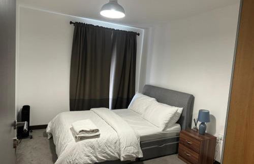 Luxury Apartment in Dartford - Photo 2