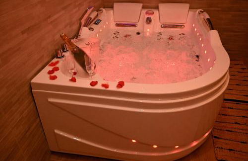 Love Room Luxe Près de la Mer - Foto 20