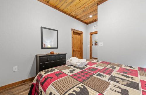 A Mornings Mist - Scouts Overlook - Romantic Retreat, Hot Tub, Cozy Fireplace, Mountain Views at Scouts Overlook - - Foto 40