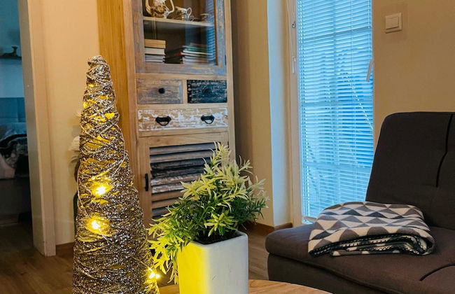 Rustic and Radiant Retreat Apartments With Terrace - Foto 15