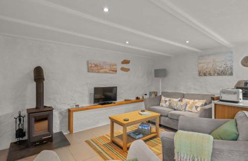 Holiday Home Idyllisches Landhaus mit wunderschönem Garten by Interhome - Photo 8