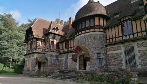 Grand gîte "Le gardien du château de Brocéliande", vue unique sur l'étang du Pas du Houx - Foto 3, Garden, Garden view