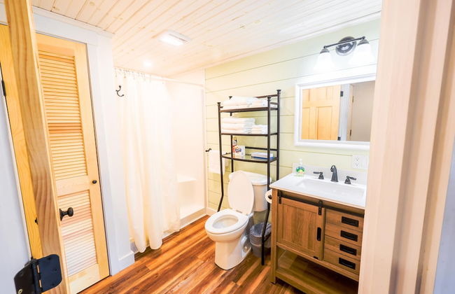 Historic Barn Suites - Photo 14