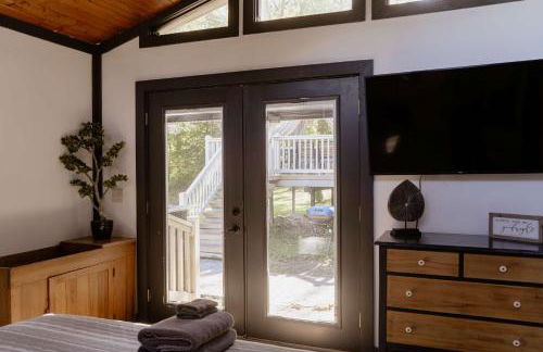 Bluffview on the River with a hot tub sauna pool table and more - Foto 22