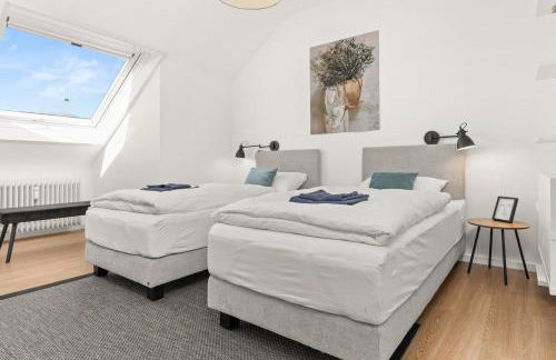 EDMUNDs - Bergblick im Wanderparadies, Nintendo Switch, Parkplatz - Foto 8