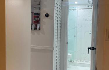 Beautiful House 7 min from Miami Airport w FREE parking - Photo 38