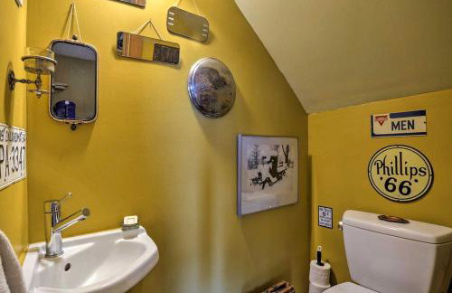 Solar-Powered Rocky Mountain Retreat for an Off-Grid Vacation in Colorado - Photo 23