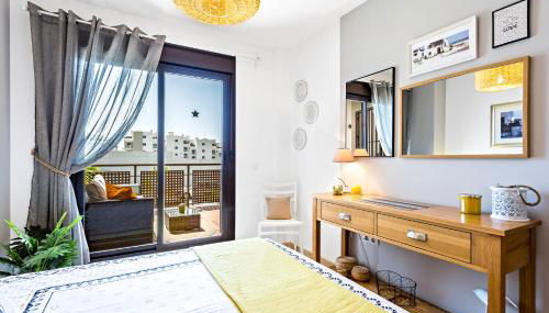 La Cala stylish one bed apartment - Photo 4