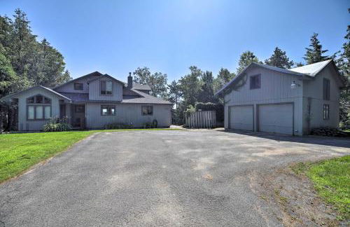 Family Lakehouse with Deck and Beach on Lake Champlain - Foto 29