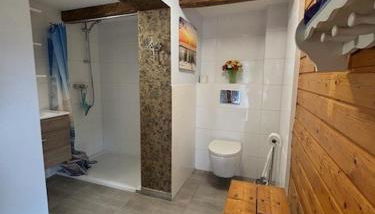 Alte Tischlerei mit Garten - Foto 3