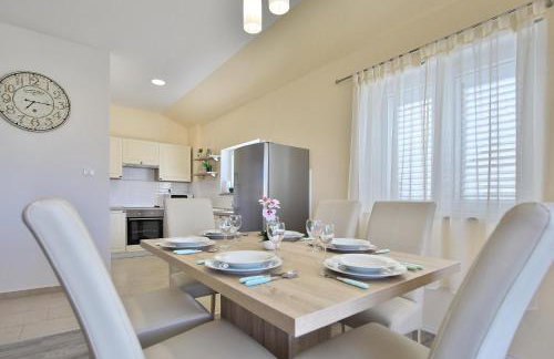 Apartments Mica - Photo 13