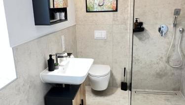 W&D Living-Kunstvoll-Gespannparkplatz & Terrasse - Photo 3, Shower