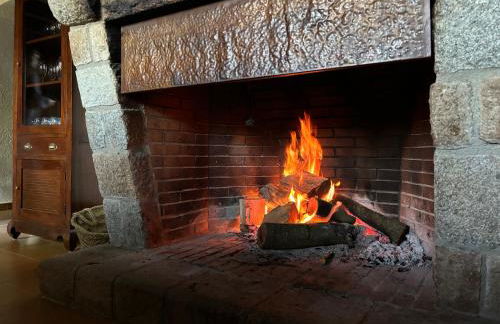 Masía Can Janet alojamiento rural con piscina privada en plena naturaleza - Foto 10