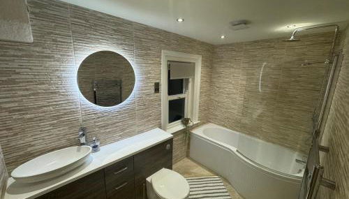 Fadó & Tide Apartments - Foto 5, towels, Shower