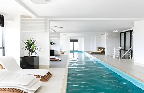 Sky Batel - Apartamentos UROOMS - Photo 18